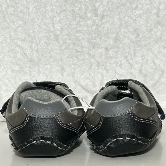 Koala Kids Black/Grey Strap Slip On Walker Shoes Size US 5 NWT - Picture 4 of 10